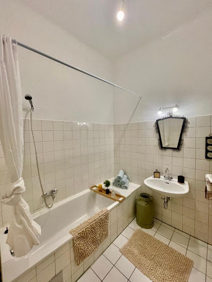 Nice Apartment Close To City Center Viena Exterior foto